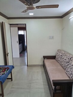 2 BHK + Pooja Room,Servant Room,Study Room,Extra Room,Basement,Store Room Apartment For Sale in Bhatia Esspee Towers