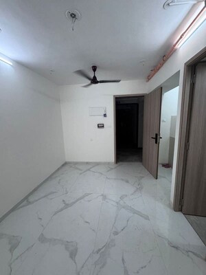 Room in 1 BHK Apartment at Prescon Midtown Bay, Mahim West – for Rent