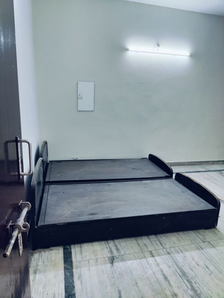 Bedroom, shatabdi-vihar 2 Bedroom 950 Sq.Ft. Apartment In Sector 52 Noida 10399971