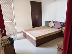 2.5 BHK + Study Room Apartment For Rent in Supertech Cape Town
