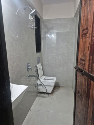 Bathroom in 1.5 BHK Apartment at Darshan Inara, Prabhadevi – for Rent