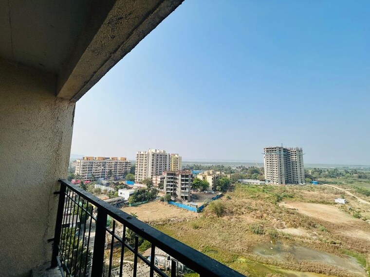 Swimming Pool, lodha-woods 4 Bedroom 1475 Sq.Ft. Apartment In Kandivali East Mumbai 10399996