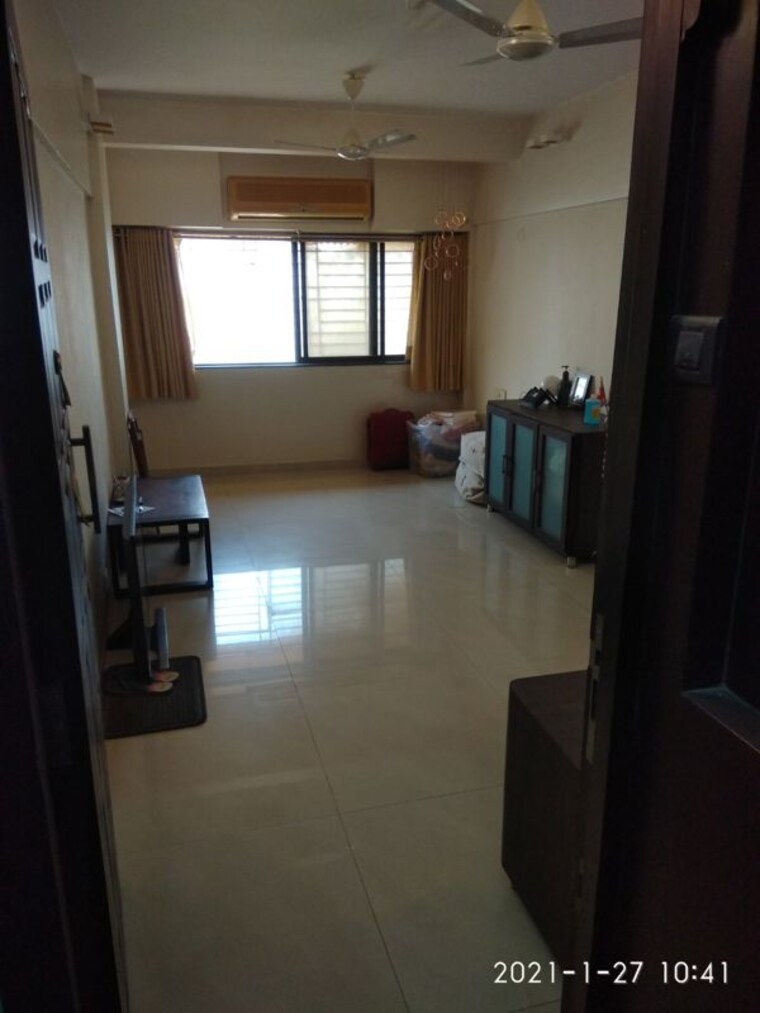 Room, seven bunglow 2 Bedroom 900 Sq.Ft. Apartment In Seven Bunglow Mumbai 10400017