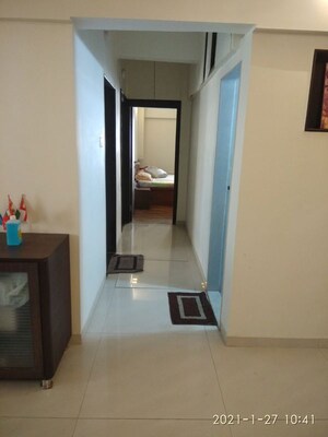  2 BHK Apartment at Seven Bunglow – for Rent