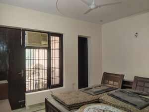 Bedroom in 3 BHK Builder Floor at Sector 37 – for Rent