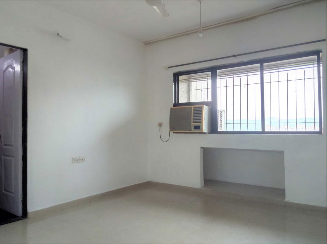 2 BHK 950 Sq.Ft. Apartment in N.G.Royal Park