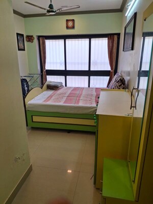 Bedroom in 4 BHK Apartment at Thakur Jewel Tower, Kandivali East – for Rent