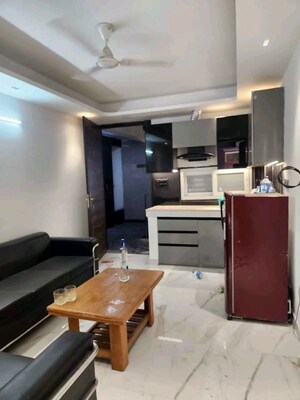 1 BHK Builder Floor For Rent in Chattarpur