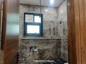 Bathroom in 3 BHK Builder Floor at Unitech South City 1, South City 1 – for Sale