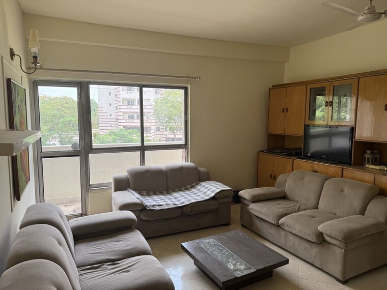 Living Room, unitech-rakshak 2 Bedroom 1100 Sq.Ft. Apartment In Sector 41 Gurgaon 10400142