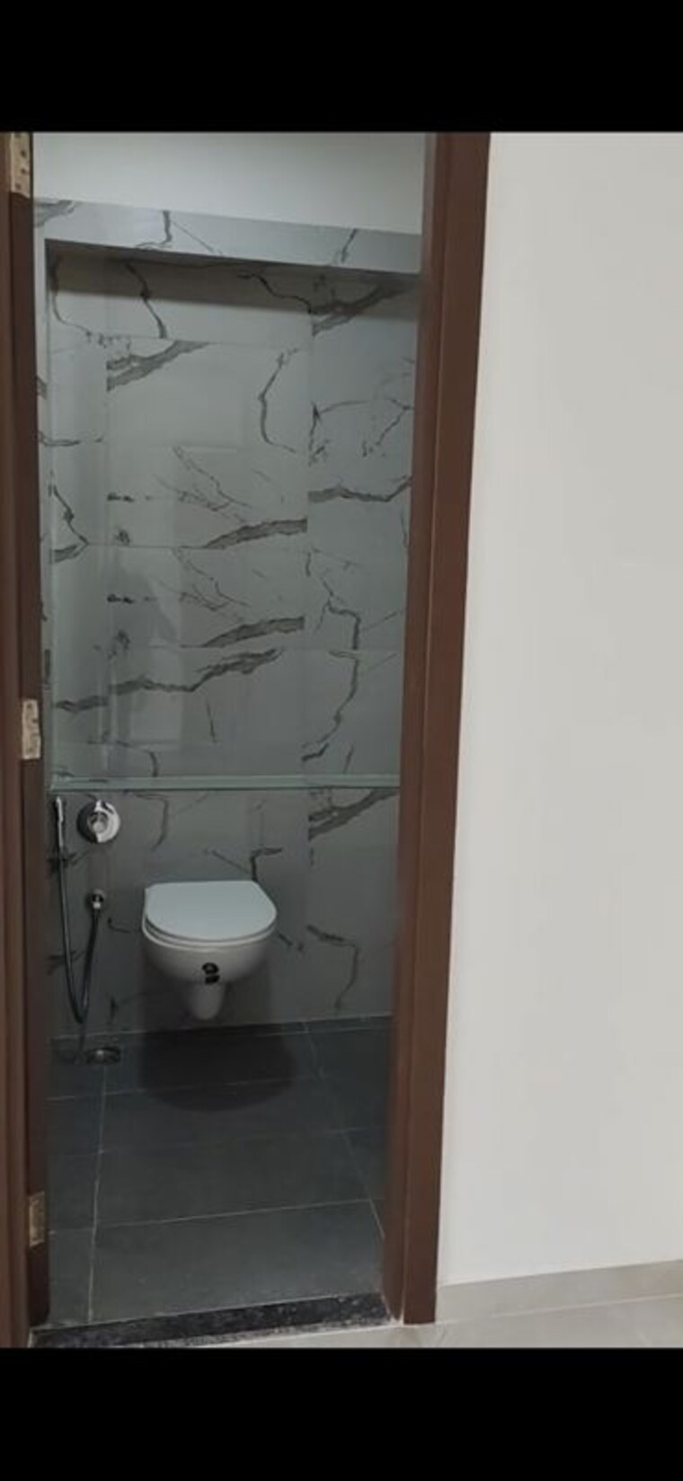 Bathroom, sheth-auris-bliss 2 Bedroom 610 Sq.Ft. Apartment In Malad West Mumbai 10400141