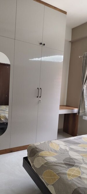 Furnished Amenities in 1 BHK Apartment at Domlur – for Rent