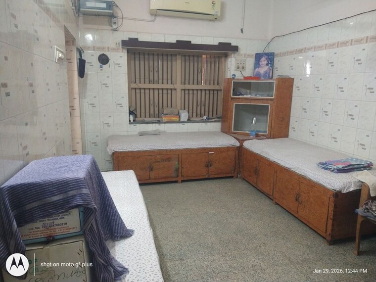 Hall, ellisbridge 1 Bedroom 500 Sq.Ft. Independent House In Ellisbridge Ahmedabad 10391107