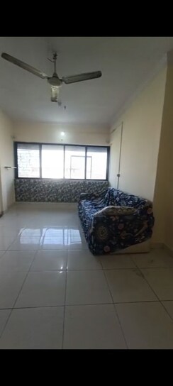 1 Rk+ Pooja Room Apartment For Rent in Navyug CHS Santacruz East