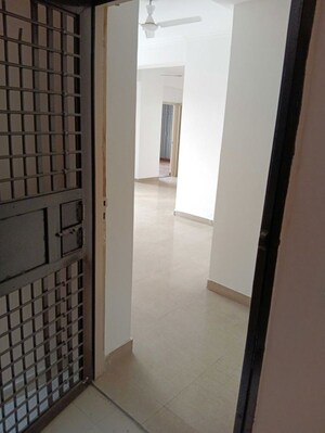 Building Lobby in 3.5 BHK Apartment at Galaxy North Avenue ll, Gaur City 2 – for Sale