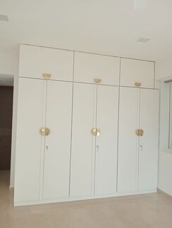 4 BHK + Pooja Room,Servant Room Apartment For Rent in Sumer Trinity Towers