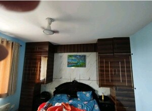 Parking in 4 BHK Apartment at Stellar MI Legacy, Zeta I Greater Noida – for Rent