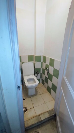 Bathroom in 2 BHK Builder Floor at Saket – for Rent