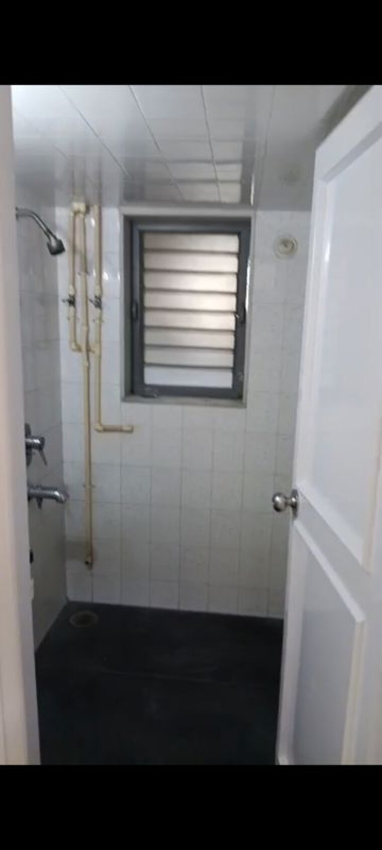 Bathroom, vishal-su-shee-apartment 1 Bedroom 480 Sq.Ft. Apartment In Vile Parle East Mumbai 10400300