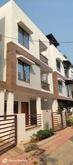 3.5 BHK + Pooja Room,Servant Room,Study Room,Extra Room,Basement,Store Room 1700 Sq.Ft. Villa in Tankapani Road
