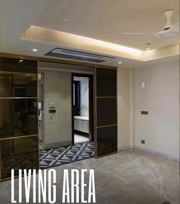 Room, essar-homes 3.5 Bedroom 250 Sq.Yd. Builder Floor In Sainik Colony Faridabad 10400315