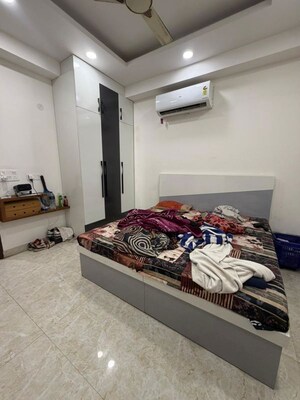Bedroom in 3 BHK Builder Floor at Sector 12 – for Rent