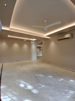 3 BHK + Servant Room Builder Floor For Rent in South City 1