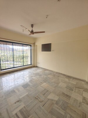 Room in 2 BHK Apartment at Ahuja Harbour Estate , Nerul Sector 19a – for Rent