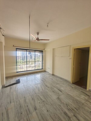 Room in 2 BHK Apartment at Ahuja Harbour Estate , Nerul Sector 19a – for Rent