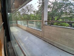 3 BHK + Servant Room Builder Floor For Rent in Sector 17