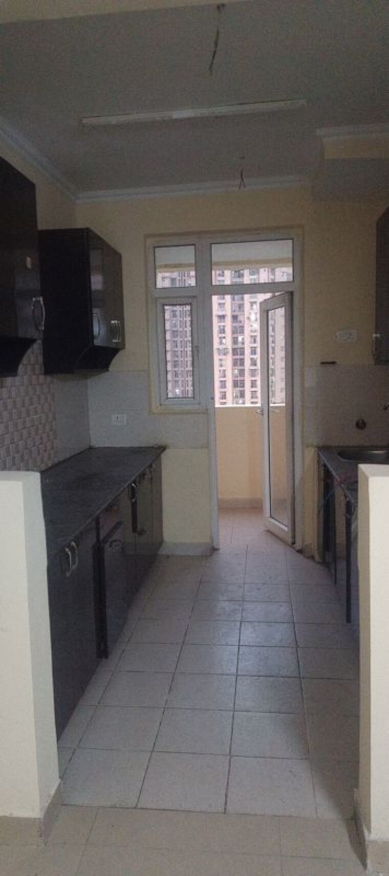 Kitchen, amrapali-silicon-city 3 Bedroom 1545 Sq.Ft. Apartment In Sector 76 Noida 10400342