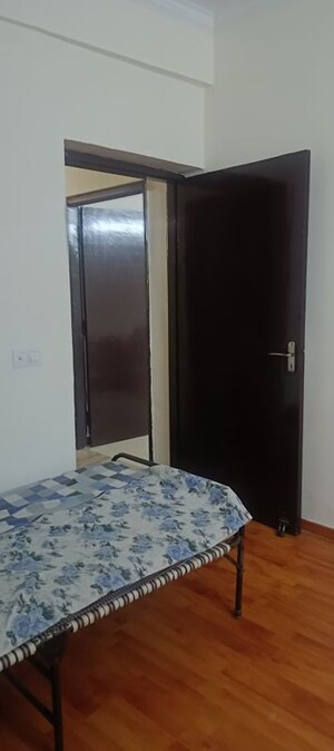 Bedroom in 2 BHK Apartment at Amrapali Silicon City, Sector 76 – for Rent