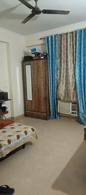 Bedroom in 3 BHK Apartment at Amrapali Silicon City, Sector 76 – for Rent
