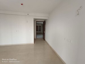 Room in 2 BHK Apartment at Hero Homes Phase 2, Sector 104 – for Sale