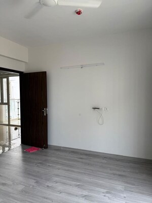 Room in 2 BHK Apartment at Hero Homes Phase 2, Sector 104 – for Rent