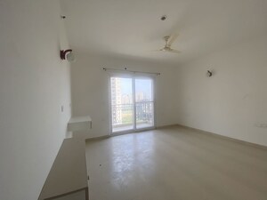 Room in 3.5 BHK Apartment at ATS Le Grandiose, Sector 150 – for Rent