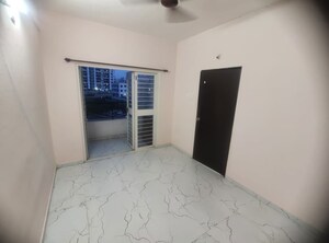 Bedroom in 2 BHK Builder Floor at Kamgar Putala Vasahat – for Rent