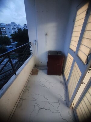 Balcony in 2 BHK Builder Floor at Kamgar Putala Vasahat – for Rent