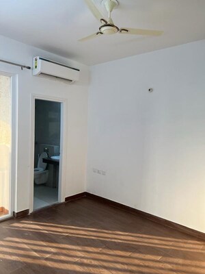 Room in 3 BHK Apartment at Mapsko Mount Ville, Sector 79 – for Sale