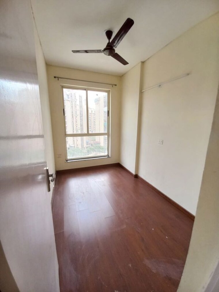 Study Room, imperia-esfera 2.5 Bedroom 1578 Sq.Ft. Apartment In Sector 37c Gurgaon 10400415