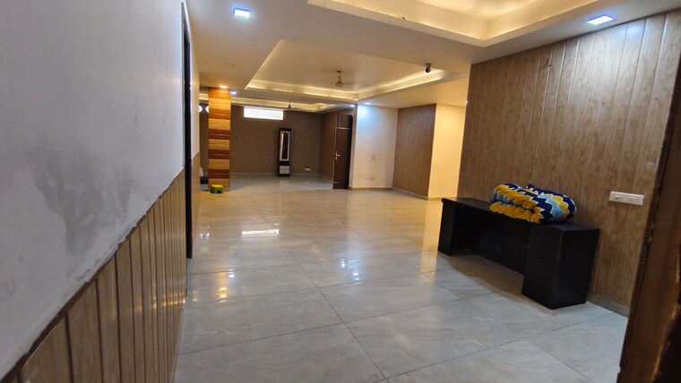 Room, sector 55 2 Bedroom 700 Sq.Ft. Builder Floor In Sector 55 Gurgaon 10392185