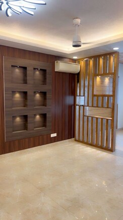 4 BHK + Servant Room Apartment For Sale in Pioneer Araya