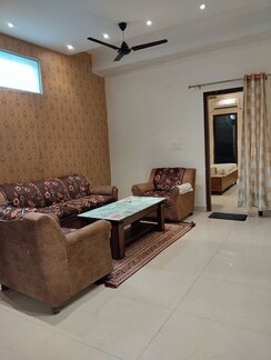 2.5 BHK + Extra Room Apartment For Rent in VIP Road