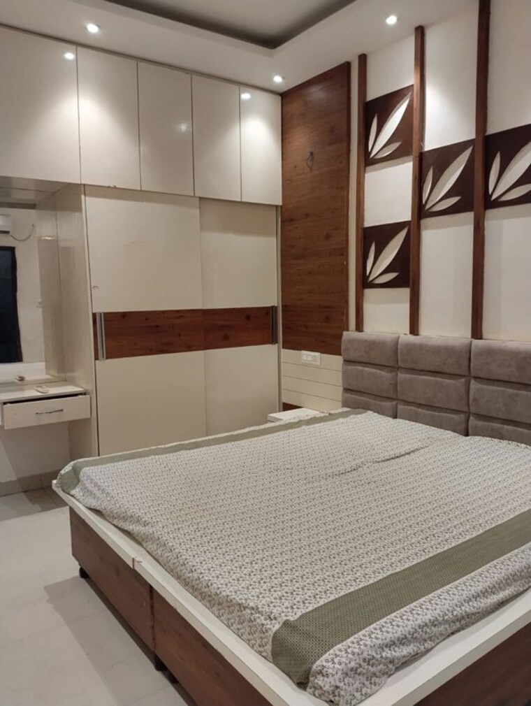 Bedroom, vip road 2.5 Bedroom 1850 Sq.Ft. Apartment In Vip Road Zirakpur 10400474