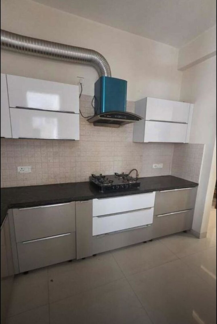 Kitchen, la-prisma 3 Bedroom 1500 Sq.Ft. Apartment In Dhakoli Zirakpur 10400501