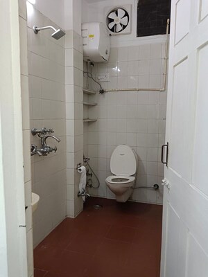 Bathroom in 2 BHK Builder Floor at Lajpat Nagar 4 – for Rent