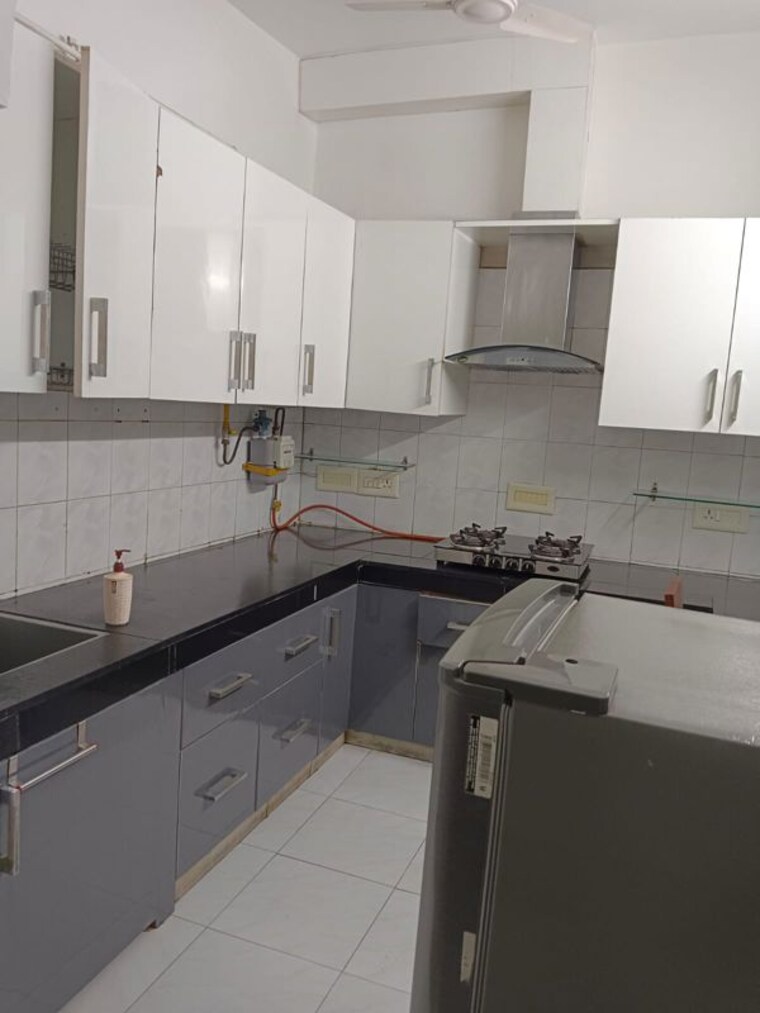 Kitchen, lajpat nagar 4 2 Bedroom 1002 Sq.Ft. Builder Floor In Lajpat Nagar 4 Delhi 10400498