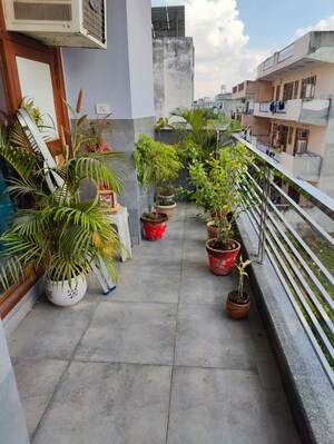 Balcony in 3 BHK Builder Floor at Sector 9 – for Rent