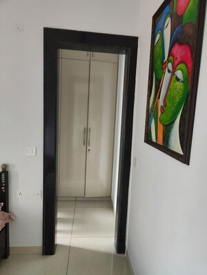 Building Lobby in 3 BHK Builder Floor at Sector 9 – for Rent