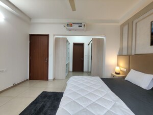 Bedroom in  Apartment at Bhartiya Nikoo Homes Phase 2, Thanisandra Main Road – for Rent